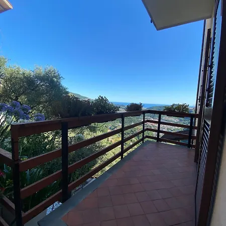 Casa Rebecca בית נופש San Martino (Genoa)